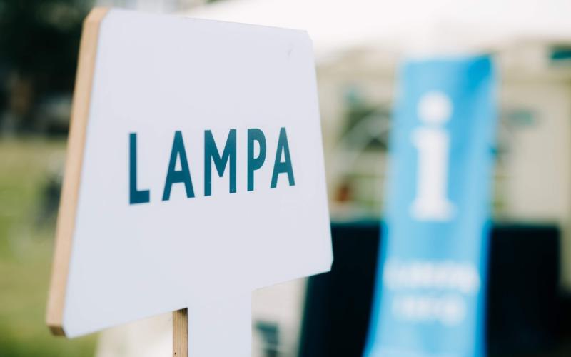 10 LIETAS, KO DESMITAJĀ LAMPĀ BŪS IESPĒJAMS PIEDZĪVOT PIRMO REIZI