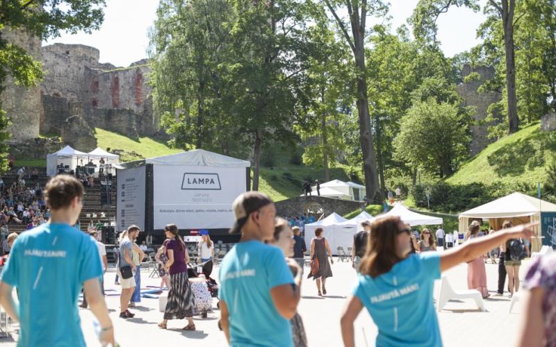 LAMPA meklē brīvprātīgos palīgus