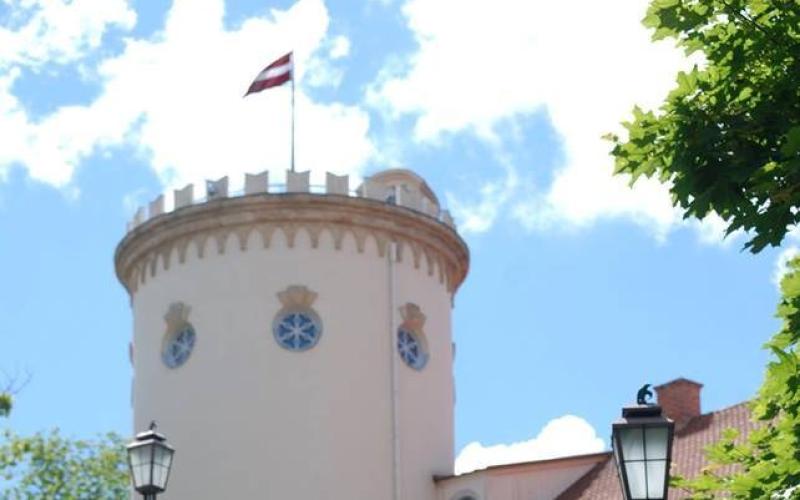 Bijušie premjeri atklās, ko būtu darījuši citādāk